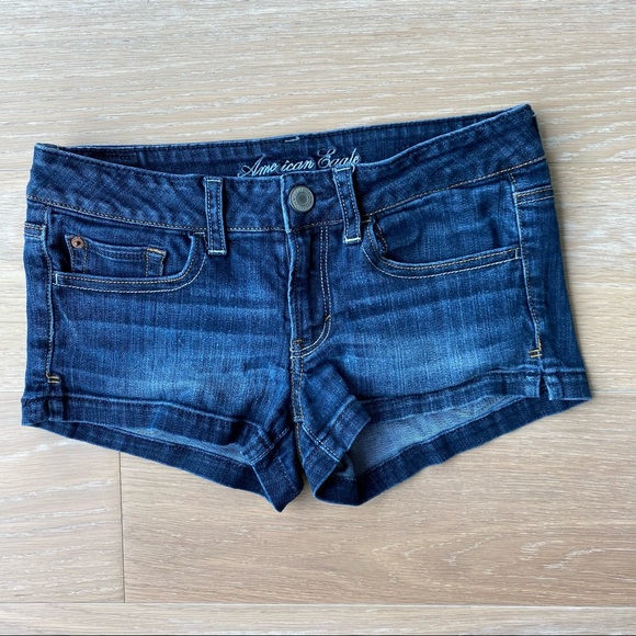 American Eagle Outfitters Pants - American Eagle Outfitters Stretch Mid-Rise Denim Short Shorts sz 6
